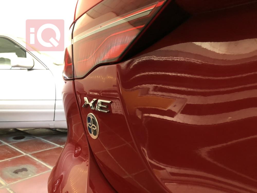 جاگوار XE